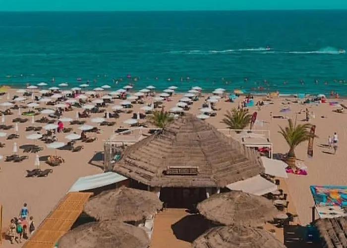 Seafront Luxury With Panoramic Sea View, Sunny Appartement *